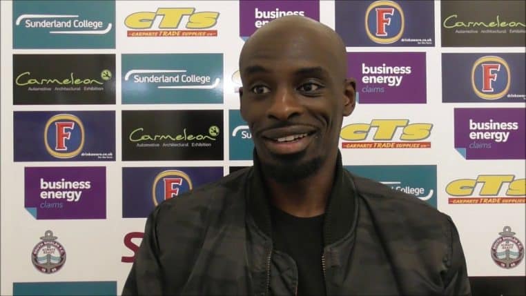 Footballeur sanmi Odelusi