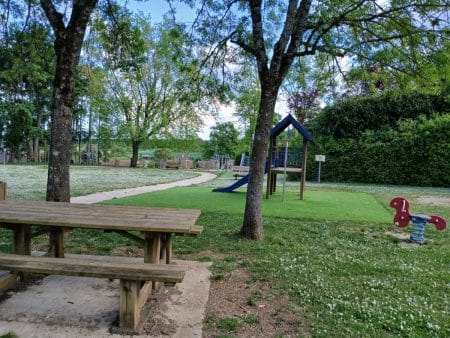 fillette 12 ans mort sur une aire avaler