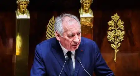 François Bayrou viré de Matignon ?