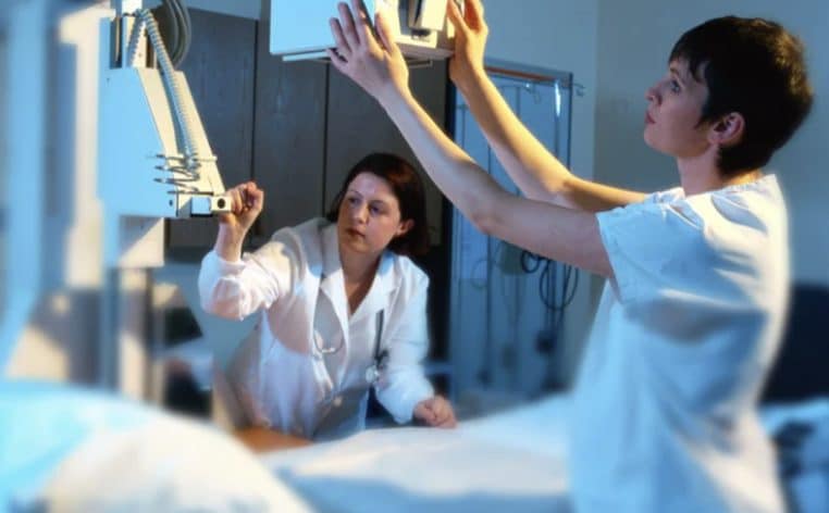 radio ténia insolite