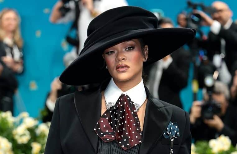 Rihanna annonce sa troisième grossesse
