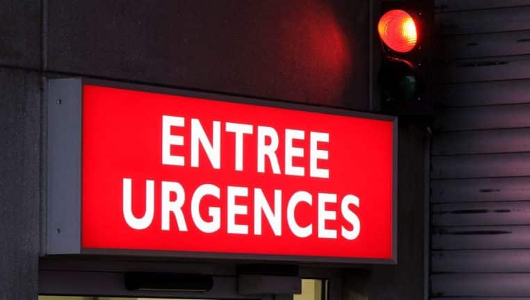 urgence-enfant-meurt-apres-examen.jpeg