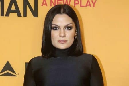 Jessie J la chanteuse révèle être atteinte cancer du seinn