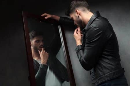 Narcissique comportement