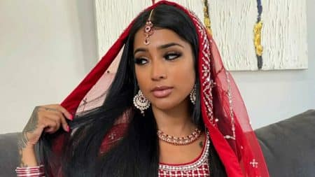 Star porno Yasmina Khan