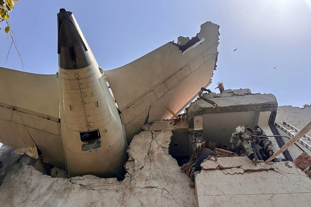 crash d'un avion en inde fait 242 morts