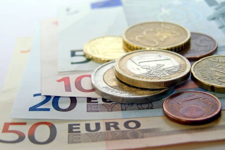 euros @canva