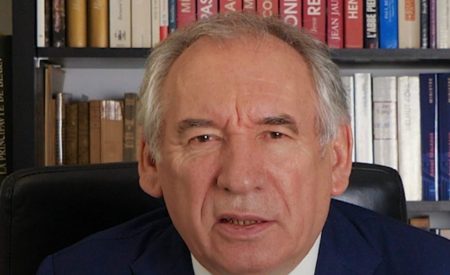 François Bayrou menacé par la censure