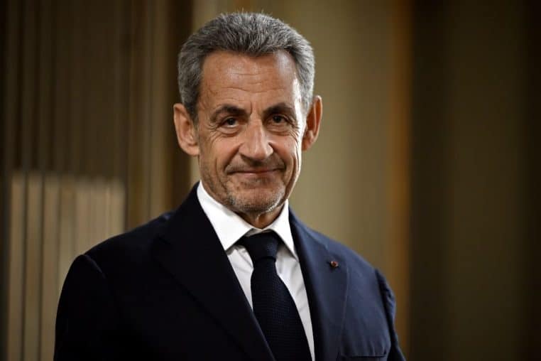 nicolas sarkozy enleve legion honneur apres condamnation