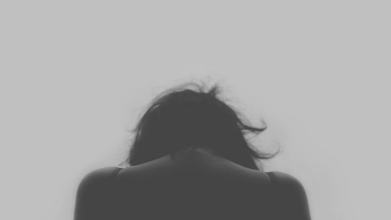 Femme triste