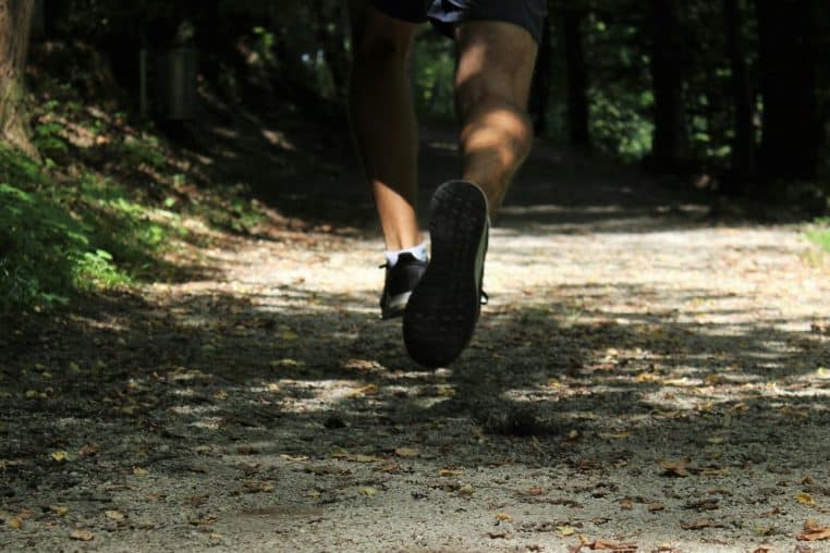 Pieds jogging