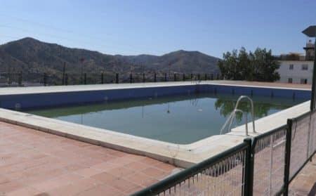 agression sexuelle piscine