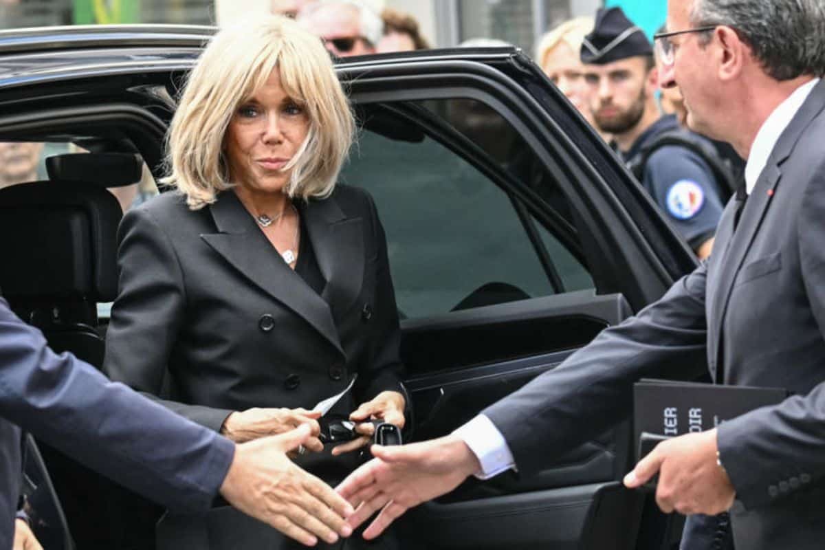 brigitte macron funerailles ardisson @afp