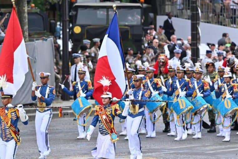 defile 14 juillet @DR