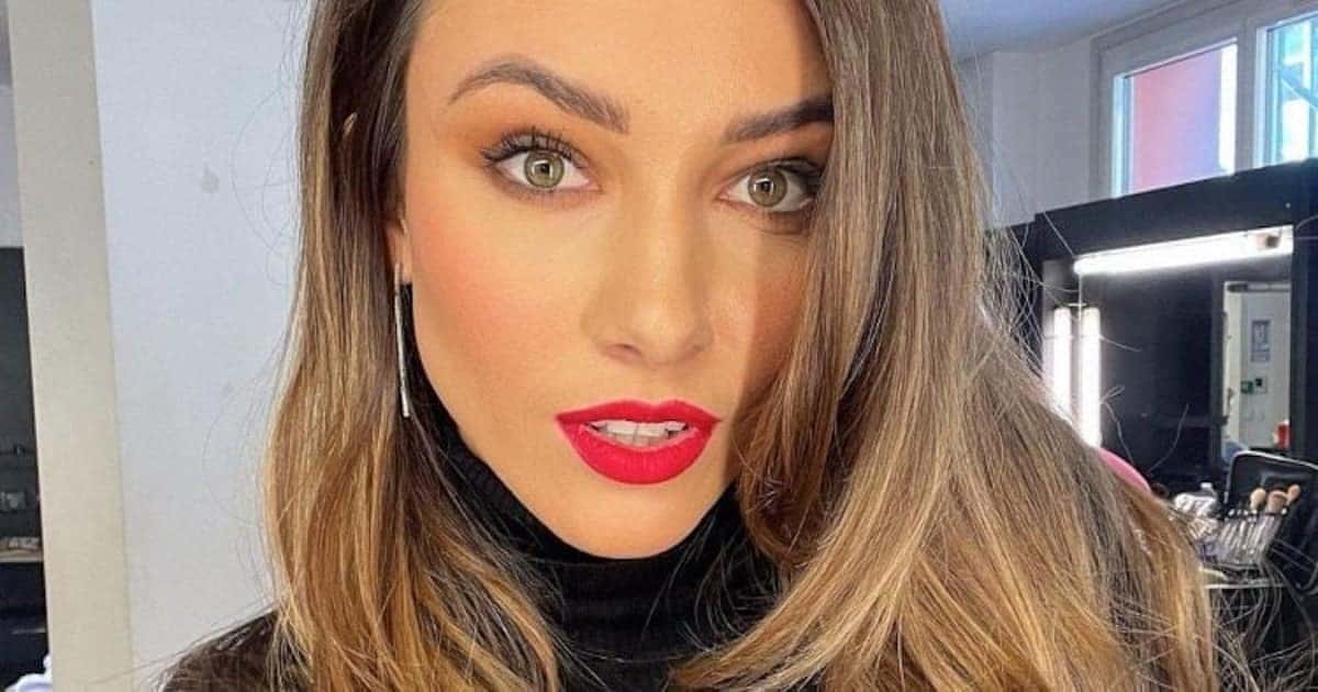 delphine wespiser sa nouvelle photo fait sensationn