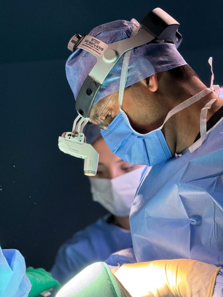 Deux hommes gravement infectés par des vers parasites après une greffe