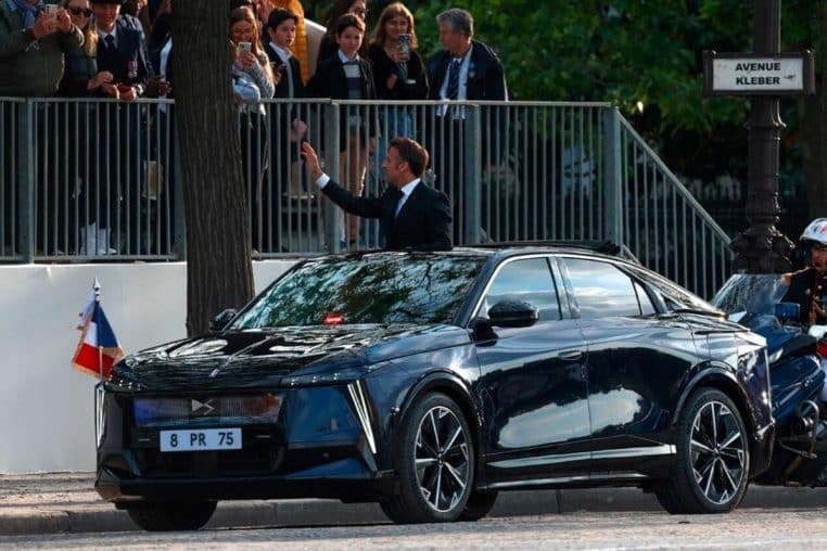 macron voiture electrique @DR