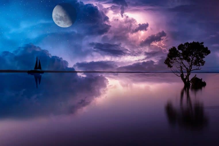 nouvelle lune @canva