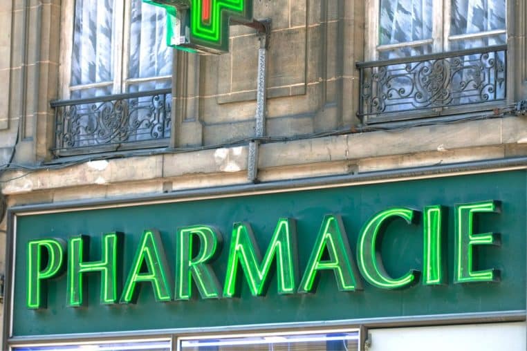 pharmacie medicaments @canva