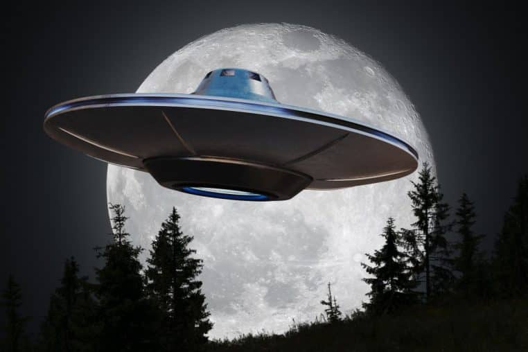 ufo @canva