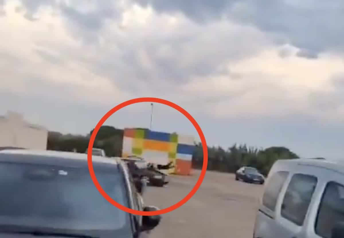Automobiliste percute jeune