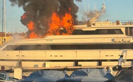 yacht