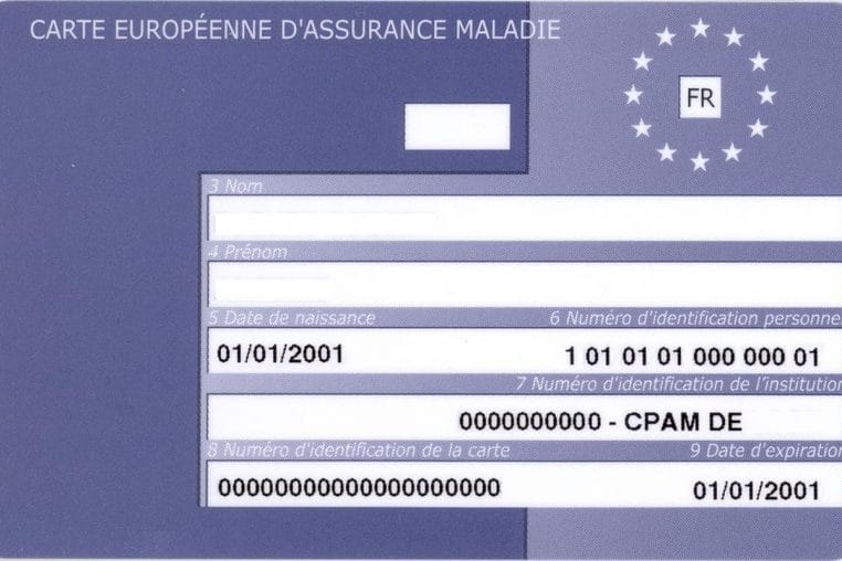 Carte européenne d’assurance maladie (version France).