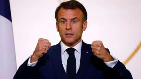 Emmanuel Macron Comparaison Hilarante