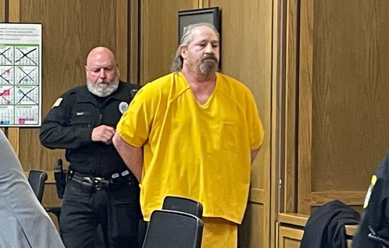 John Eisenman venge sa fille vendue à un trafic d'êtres humains