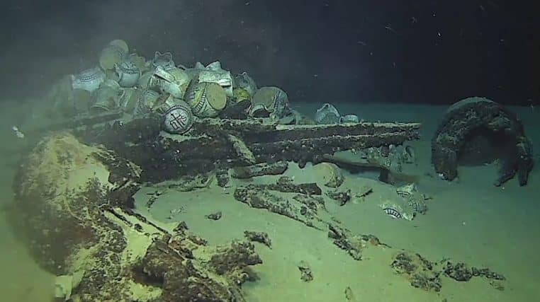 Navire camarat 4 archéologie