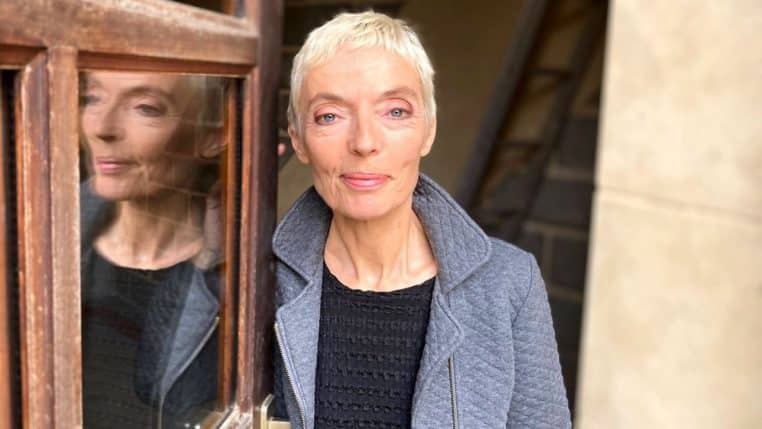 comedienne agnes berthon @DR