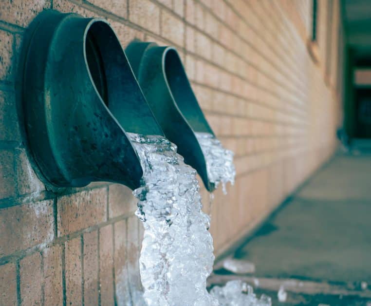 Nourrisson mort retrouvé dans les égouts