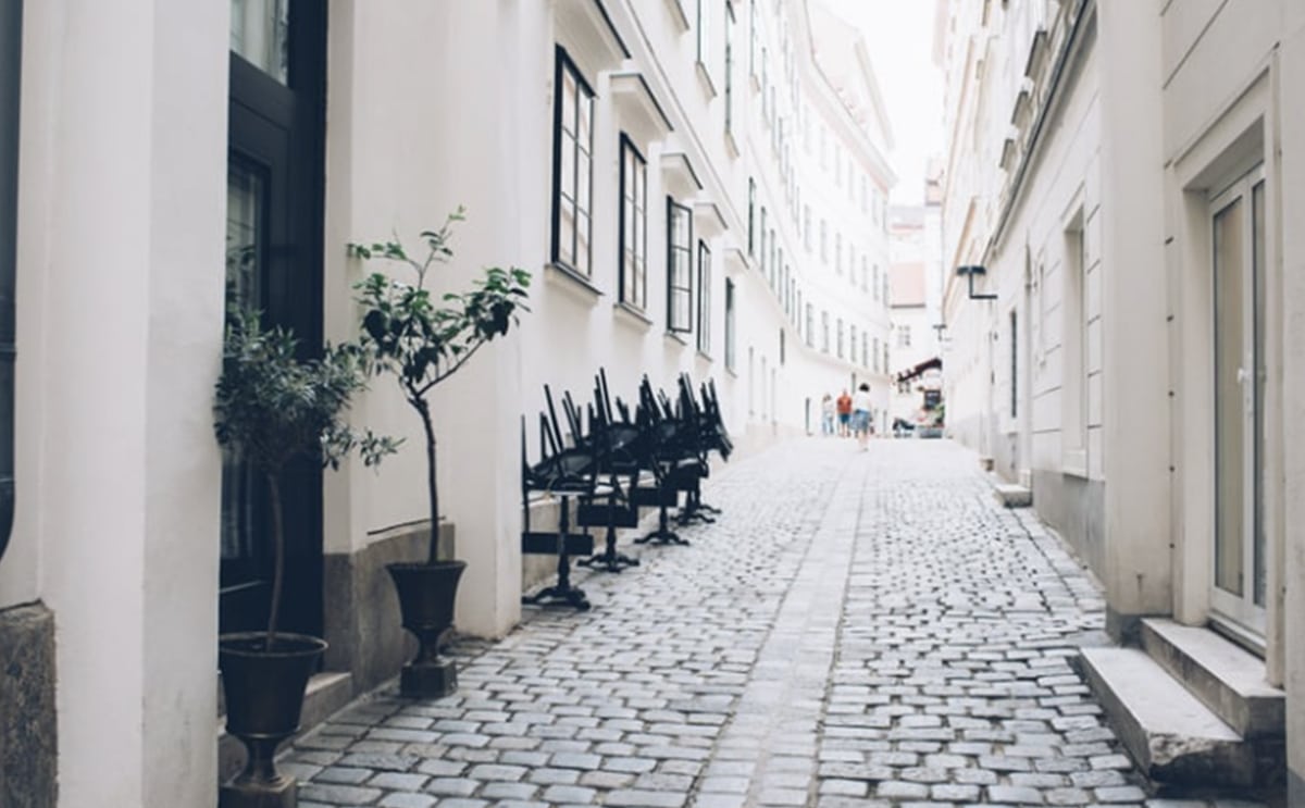 couche petite fille rue info