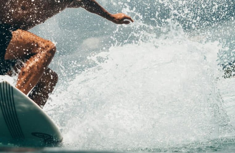 Un détenu se voit accorder un séjour de surf thérapeutique