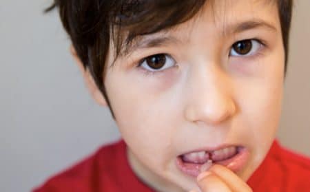 enfant dent qui bouge actu