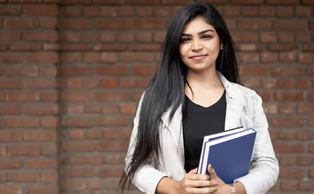 étudiant étudiants aides aide actualité