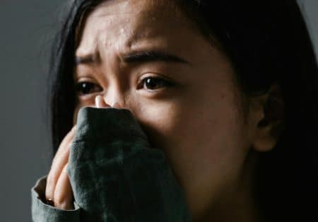 Elle est poignardée après sa demande en mariage