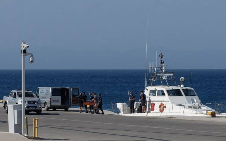 fillette morte retrouvee grece mere voulait pas soigner - copie