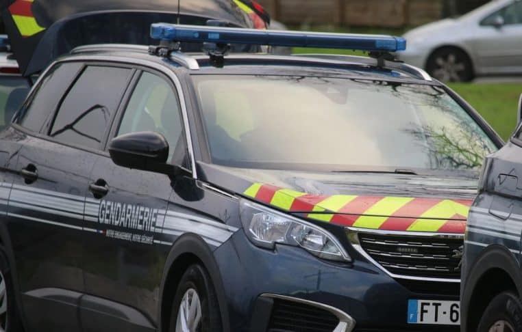 homme tue par arme blanche - copie