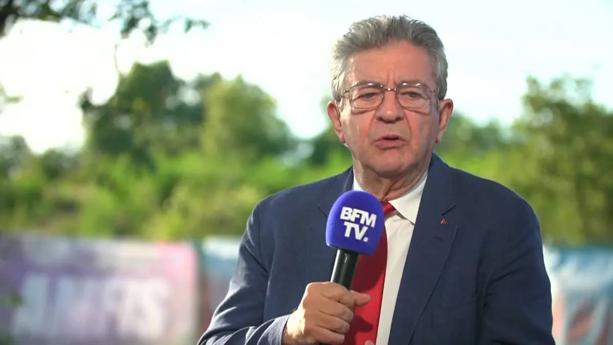 jean-luc-melenchon-annonce-procedure-emmanuel-macronn.jpg