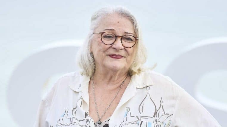 josiane balasko pose en maillot de bain sur instagramm