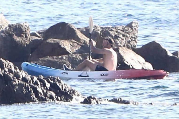 macron baignade @ Luc Boutria