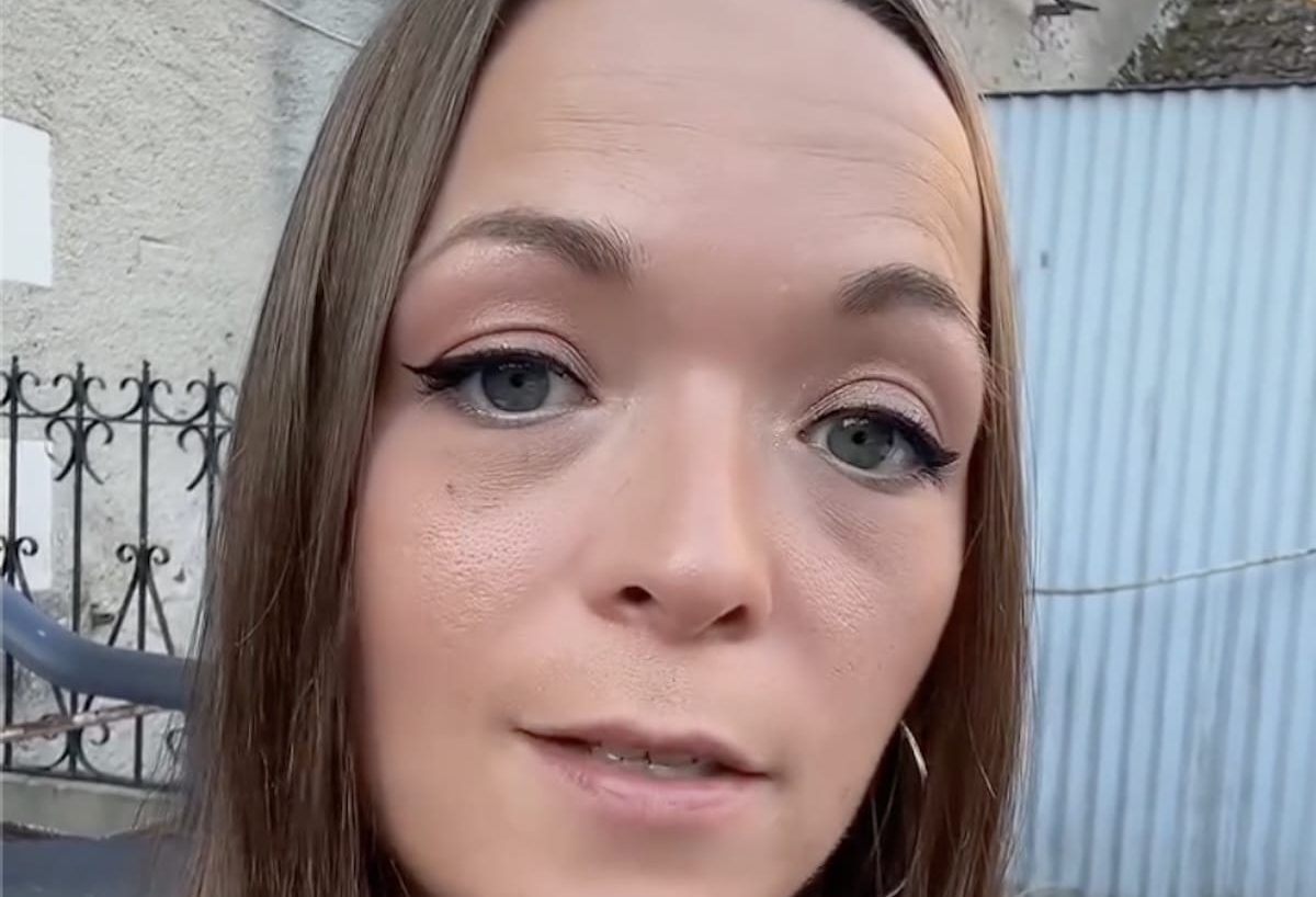 Mère fils table restaurant