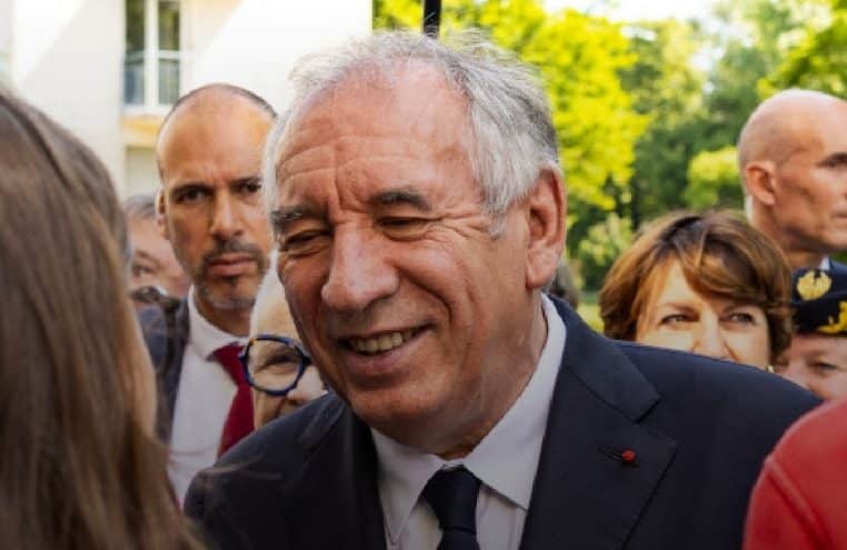 Quel successeur François Bayrou