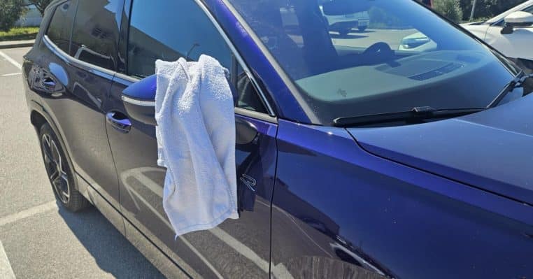 serviette retroviseur