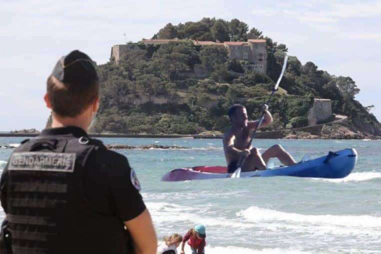 vacances macron securite @Luc Boutria
