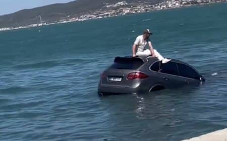 voiture qui coule
