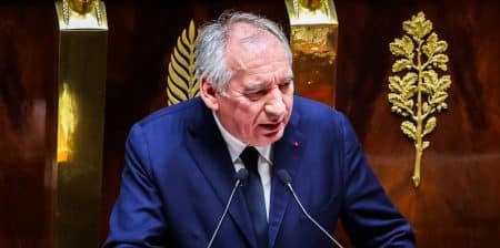 François Bayrou se soumet au vote de confiance