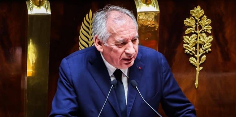 François Bayrou se soumet au vote de confiance