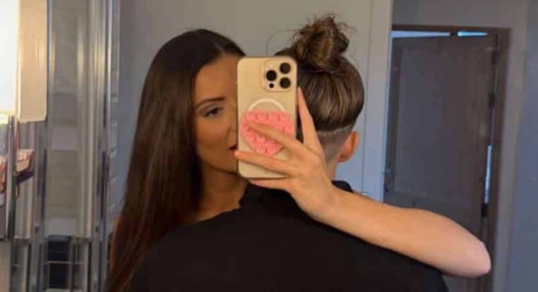 Emma Paris en couple